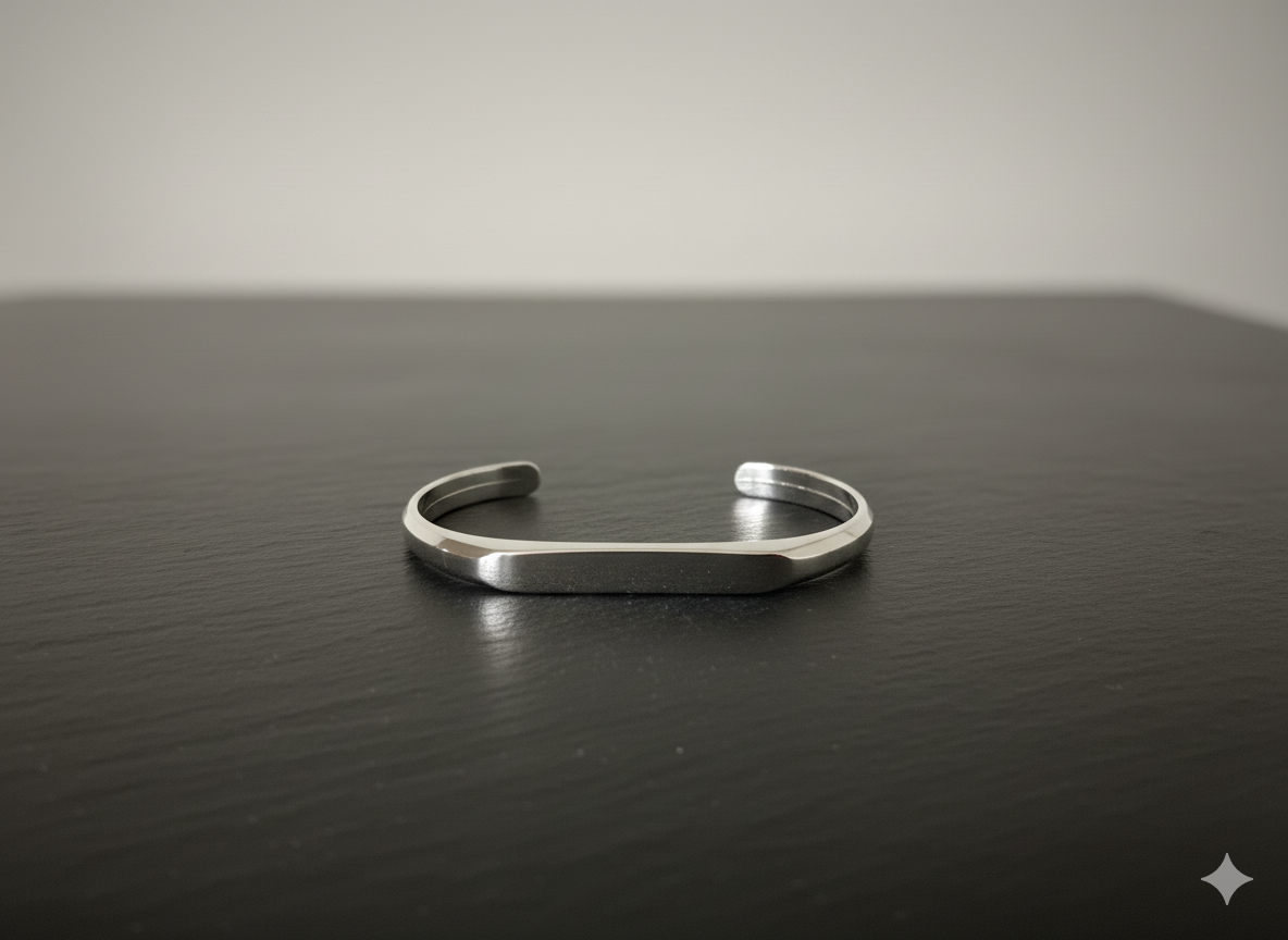 SILVER CUFF BRACELET